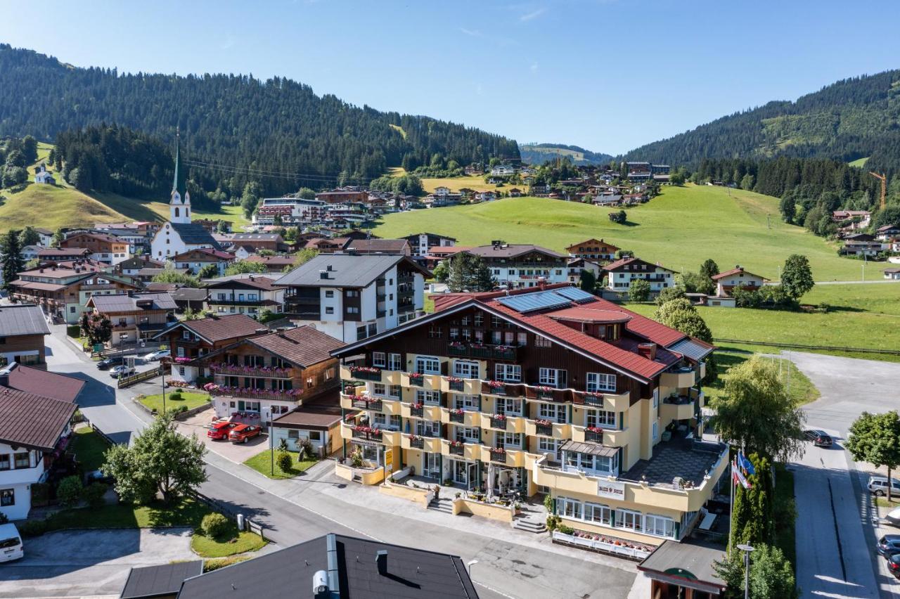 Apparthotel Tom Sojer Ellmau Exterior foto