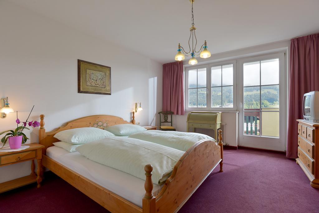 Apparthotel Tom Sojer Ellmau Zimmer foto